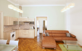 Four Bed Apartment (two separate bedrooms) 49 - 84m²
